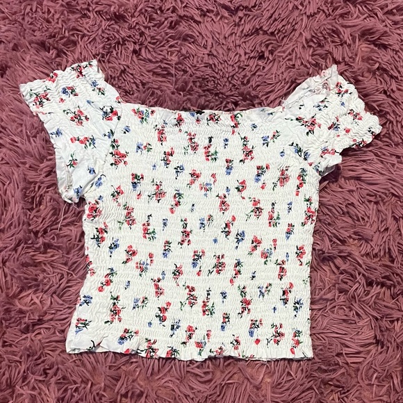 white off shoulder ribbed floral top - Picture 3 of 3